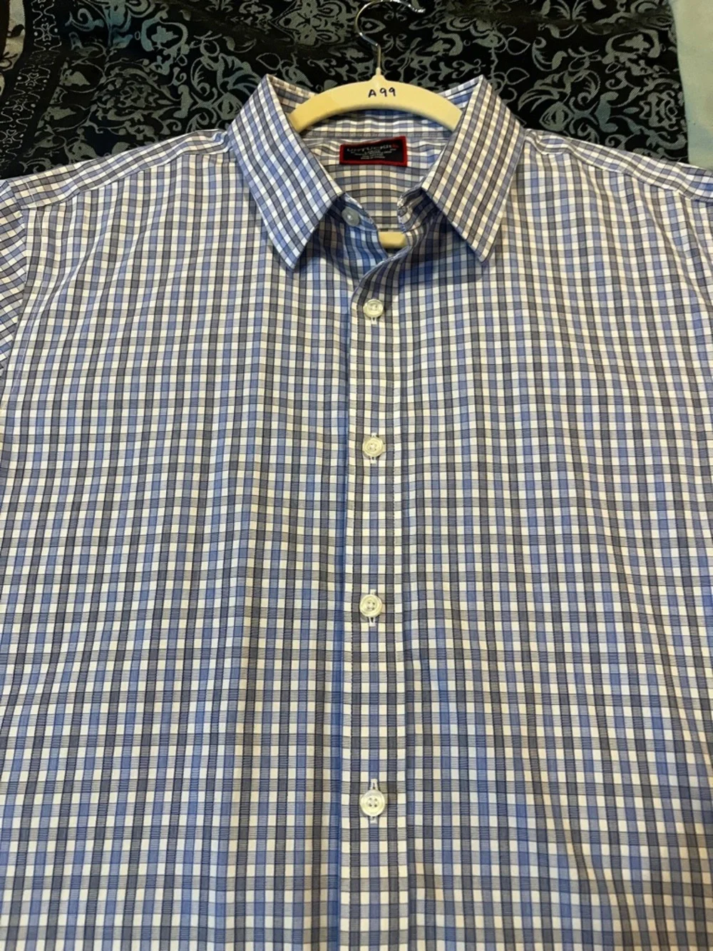 UNTUCKit Men’s Blue and White Check Casual Button-Down Shirt
